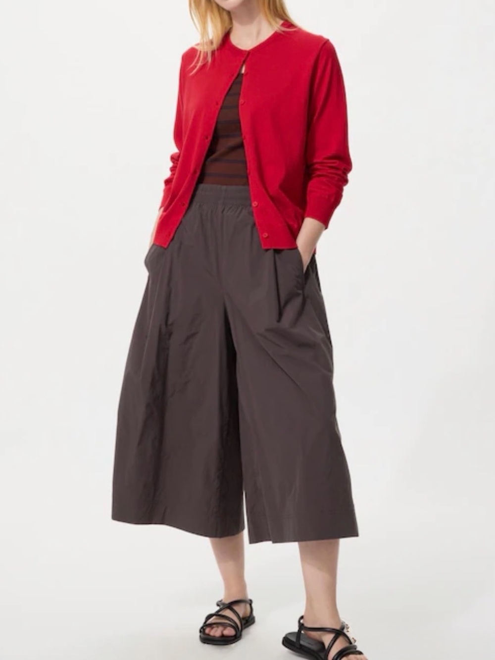 Uniqlo Wide-Leg Cropped Nylon Pants - size M
